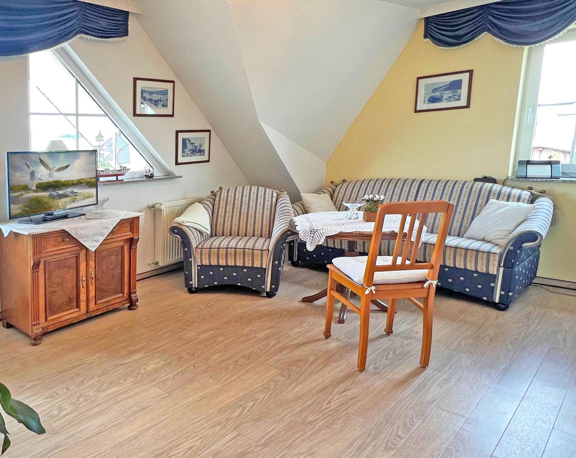 Villa Vivien Wohnung Bernstein 奥斯特巴德·哥伦 外观 照片